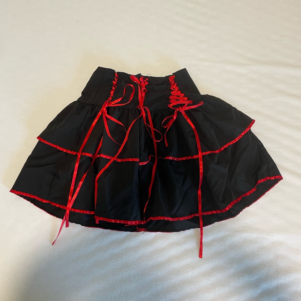 Black and Red Lace-Up Skirt